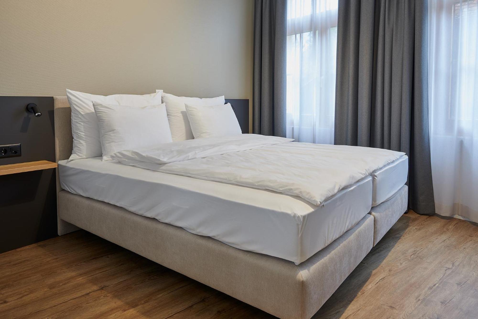 Hotel Jaeger Jeuss - Murten - Self-Check-In المظهر الخارجي الصورة
