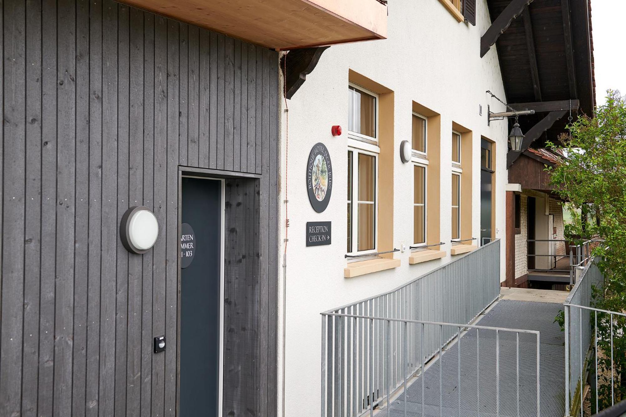 Hotel Jaeger Jeuss - Murten - Self-Check-In المظهر الخارجي الصورة